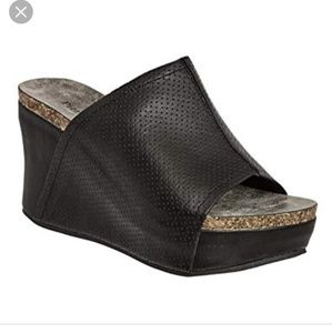 Pierre Dumas Hester-24 Whiskey Wedge in BLK 6.5